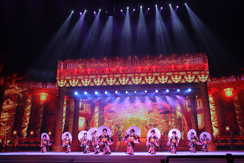 實景室內演藝秀